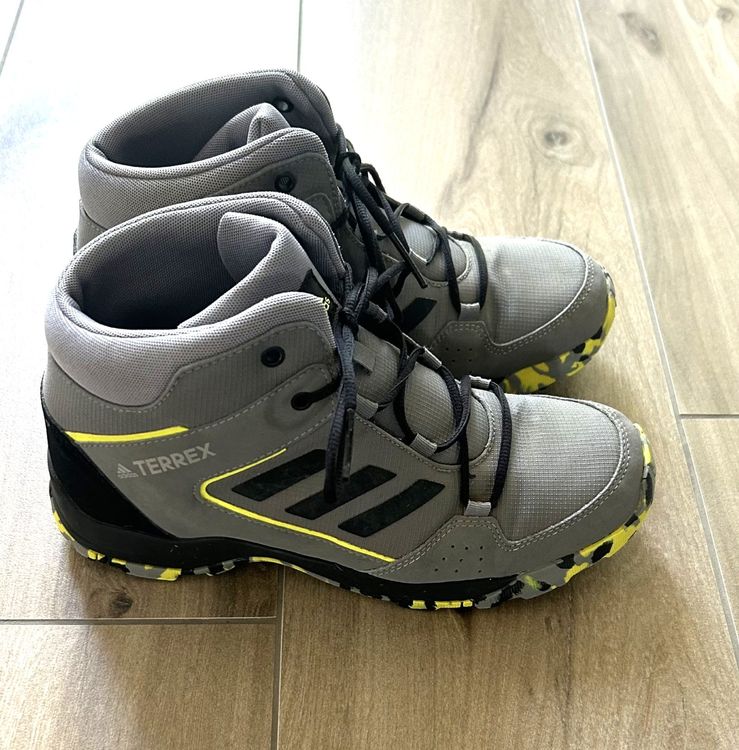 Adidas Herrenschuhe: ADIDAS TERREX HYPERHIKER, grau, Gr. 38 2/3, neuwertig – Neu (gemäss Beschreibung) aus Laufen von Gwitterchischte