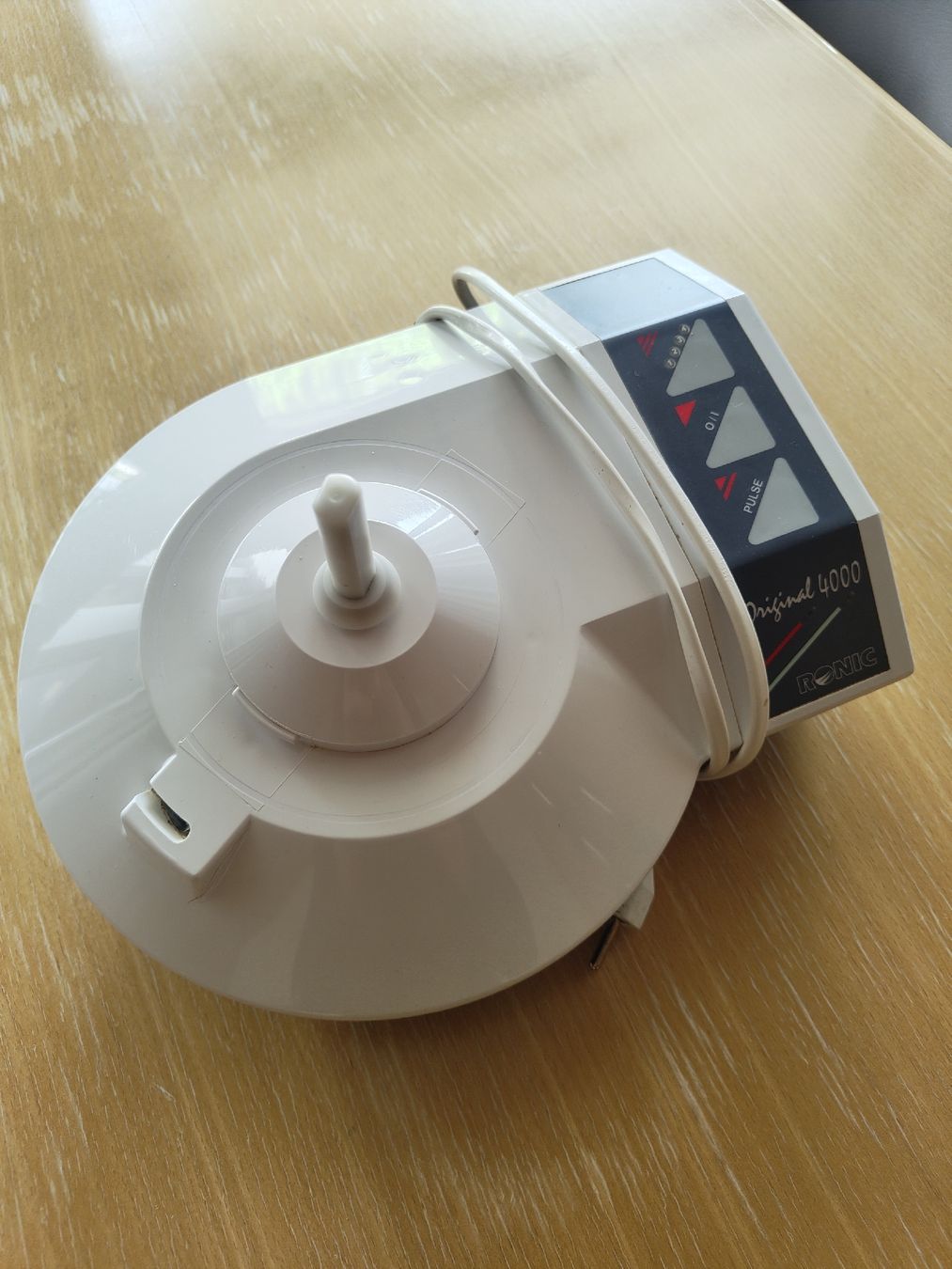 Ronic Elettrodomestici da cucina: Ronic Cutter Motorblock – Usato da Kestenholz venduto da dav_vm6n 1
