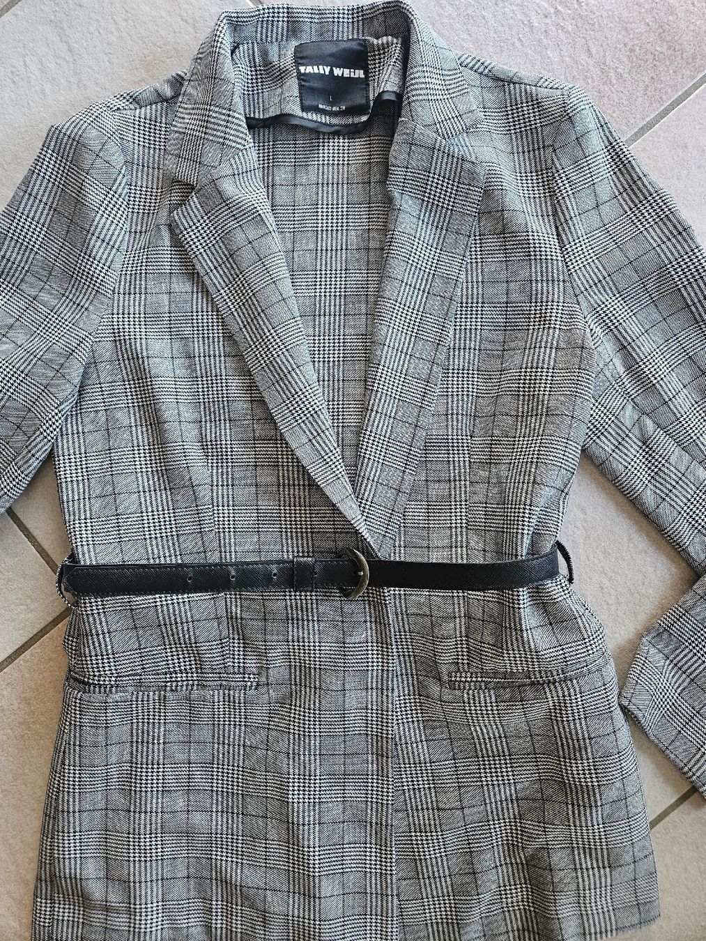 Jacken: Blazer taille L – Gebraucht aus Vétroz von sas_yln5 1