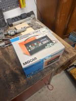 Neues Miocar 12V Ladegerät