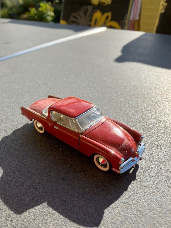 Miniature Franklin Mint Precision Models 1/43 Studebaker Avanti 1963