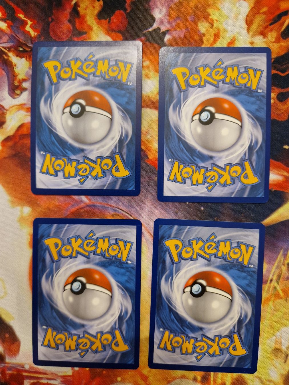 Pokémon Carte collezionabili: Verkaufe 4 Pokémon-V-Karten – Nuovo (secondo la descrizione) da Sargans venduto da voj_p2m2 1