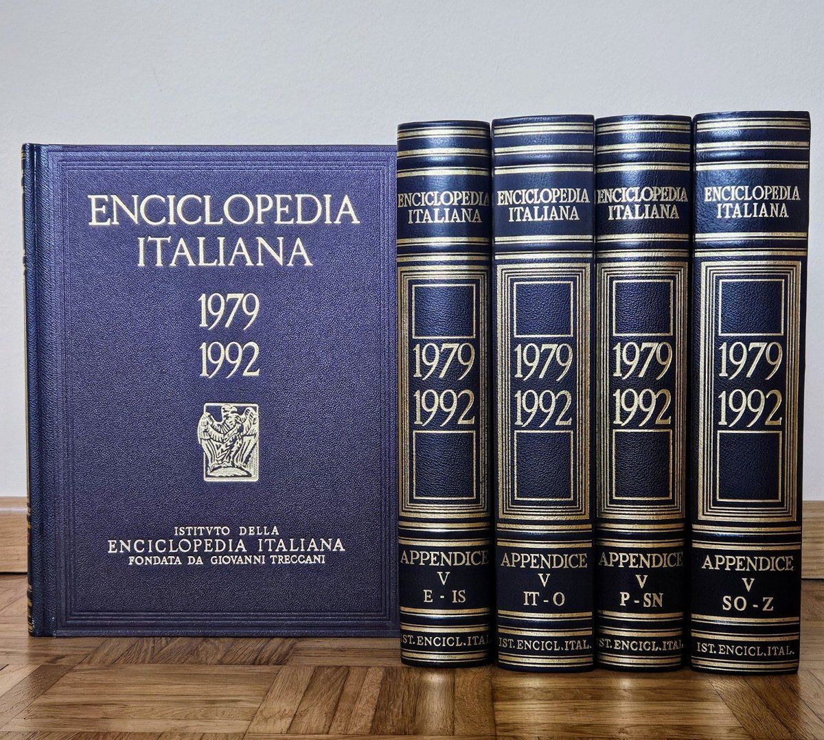 Libri: TRECCANI, Appendice V, 1979-1992, 5 volumi – Usato da Lugano venduto da Numisartes 1