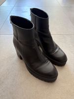 Zara Lederstiefeletten Gr. 38