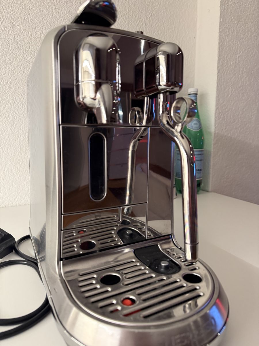 Nespresso Macchine per caffè & Macchine per espresso: Nespresso Creatista Plus - Guter Zustand – Usato da Herrliberg venduto da balio 4