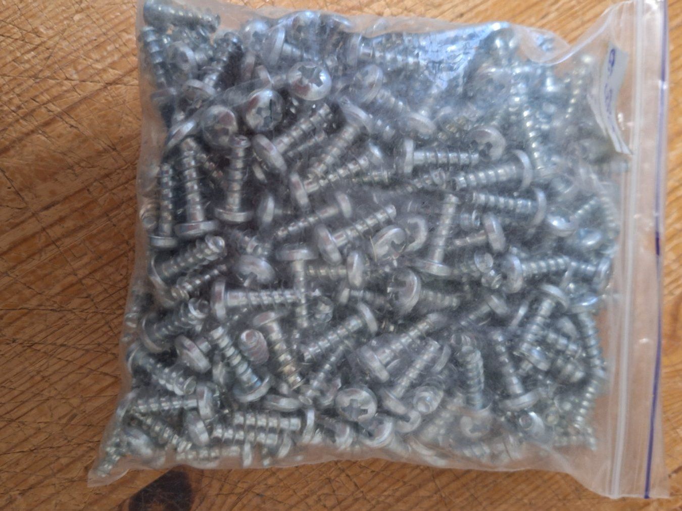 Ferramenta: Schrauben 380 Stk – Usato da Arlesheim venduto da shopradl 2