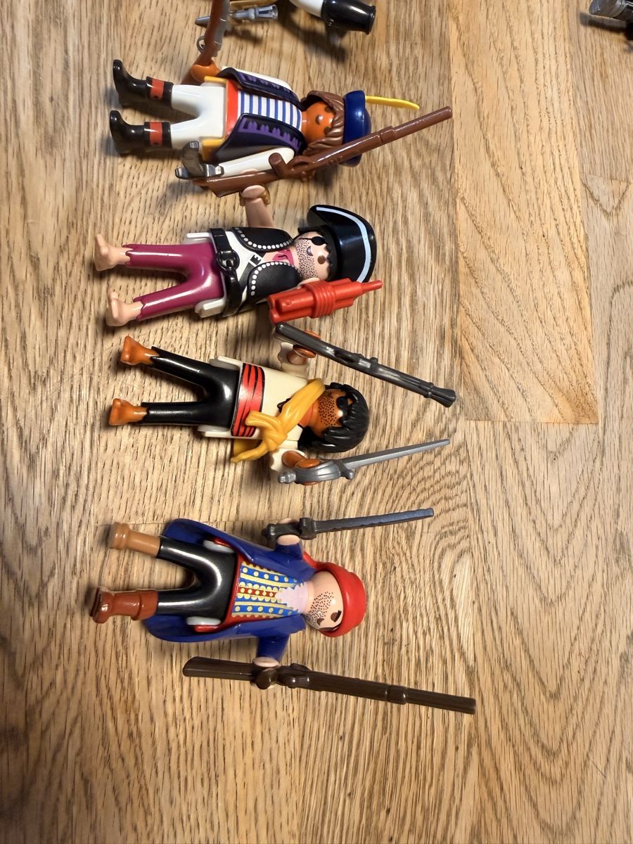 Playmobil Giocattoli: Playmobil Piraten bewaffnet – Usato da Zürich venduto da amicitia_77 1