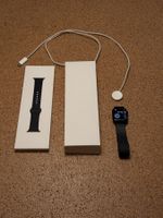 Apple Watch Series 10 GPS + Cellular 42mm Jet Black