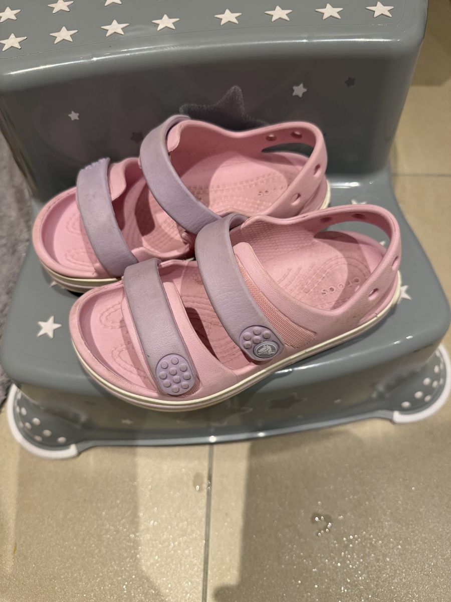 Crocs Scarpe per ragazzi: Crocs sandals C10, 26/27 – Usato da Meilen venduto da and_cg8t