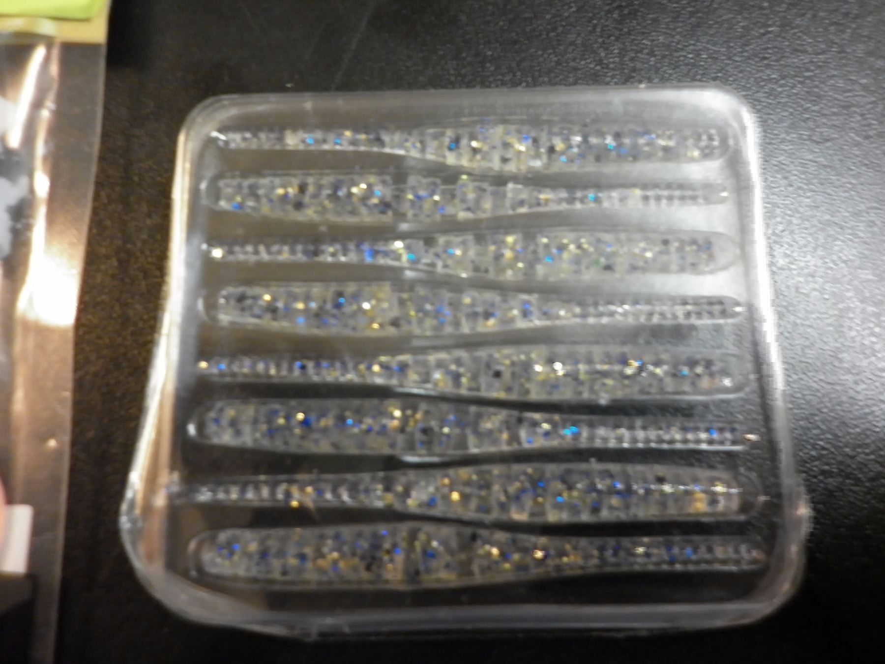 Esche: 8 Polaris Worm 5,4 cm col. 40-4 – Nuovo e nell'imballaggio originale da Fribourg venduto da versus702 1