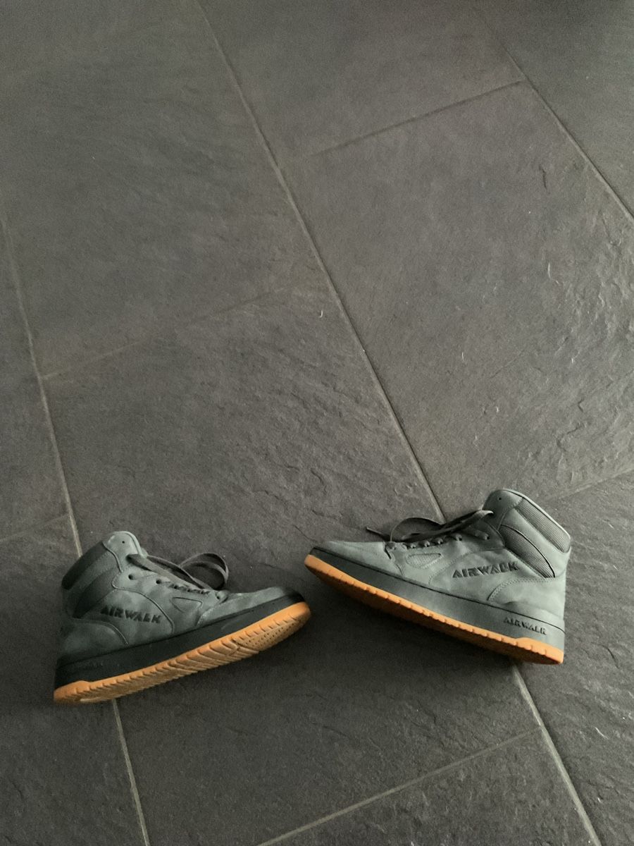 Scarpe da uomo: AIRWALK Hoher Sneaker  – Usato da Niederhasli venduto da Neo220 1