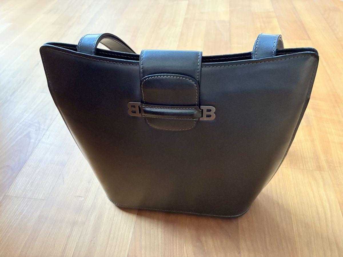 Bally Taschen für Damen: Bally Tasche – Neu (gemäss Beschreibung) aus Wetzikon ZH von chris7pat 1