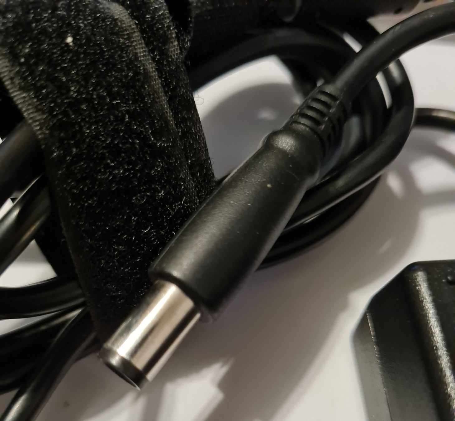 2 Stück Netzadapter für Dell Laptop-Mini PC, 19.V/3.34A (Gebraucht) in ...