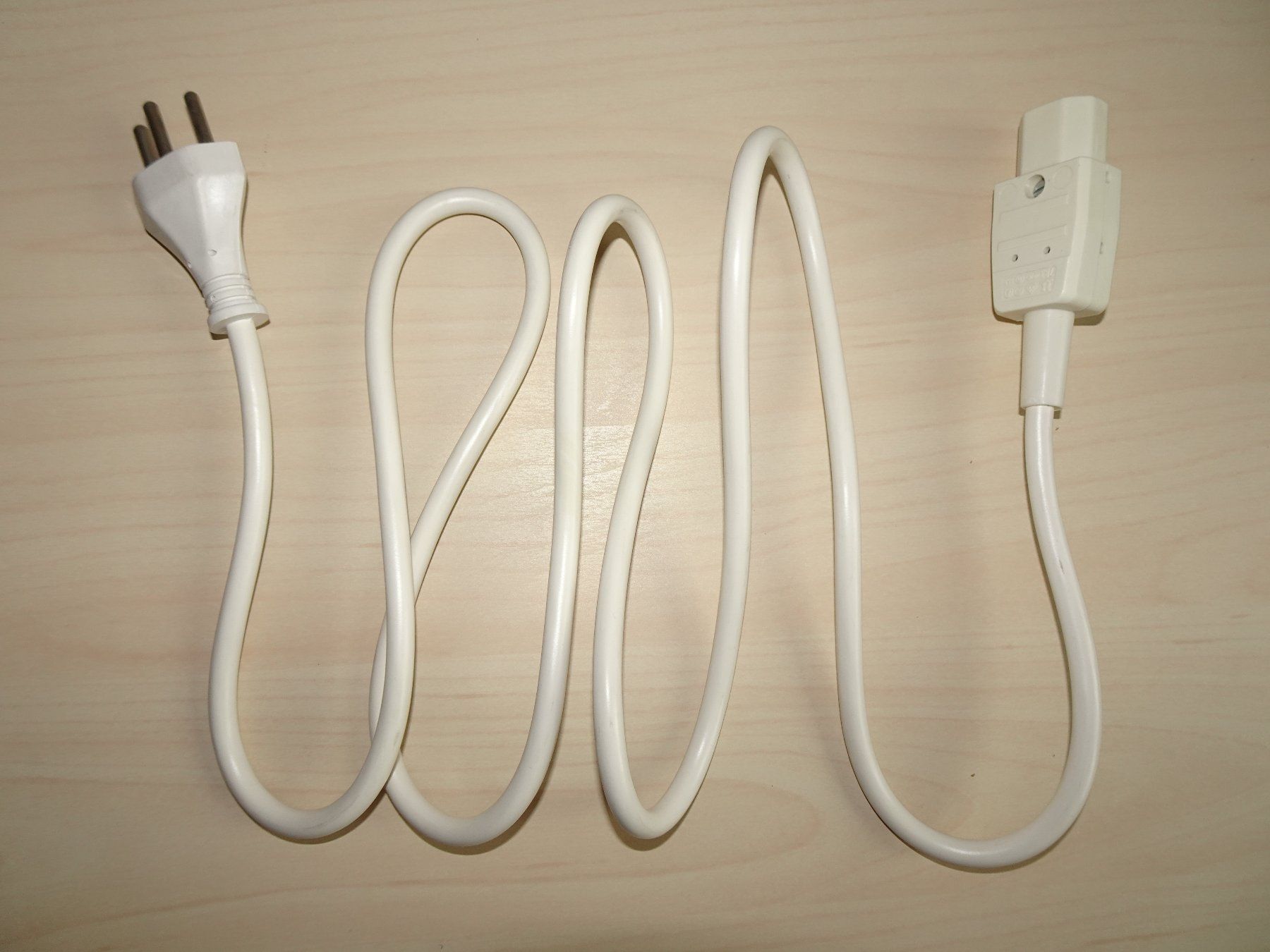 Appareils de cuisine: Chauffe-plats électrique, à accumulation – D'occasion à Confignon par Talenchant73 2