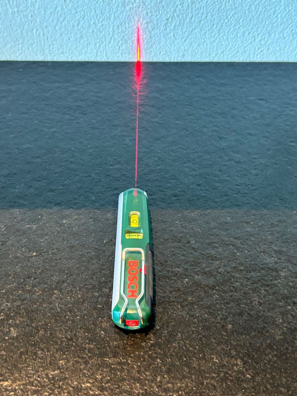 Bosch Misurare: Bosch Laserwasserwaage PLL5 – Usato da St. Pantaleon venduto da McIntosh01 4