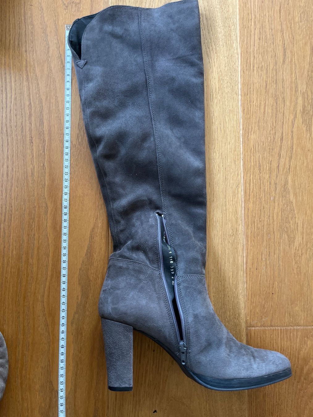 Scarpe da donna: Wildleder Stiefel Varese Gr.40 – Usato da Wädenswil venduto da Iana32 5