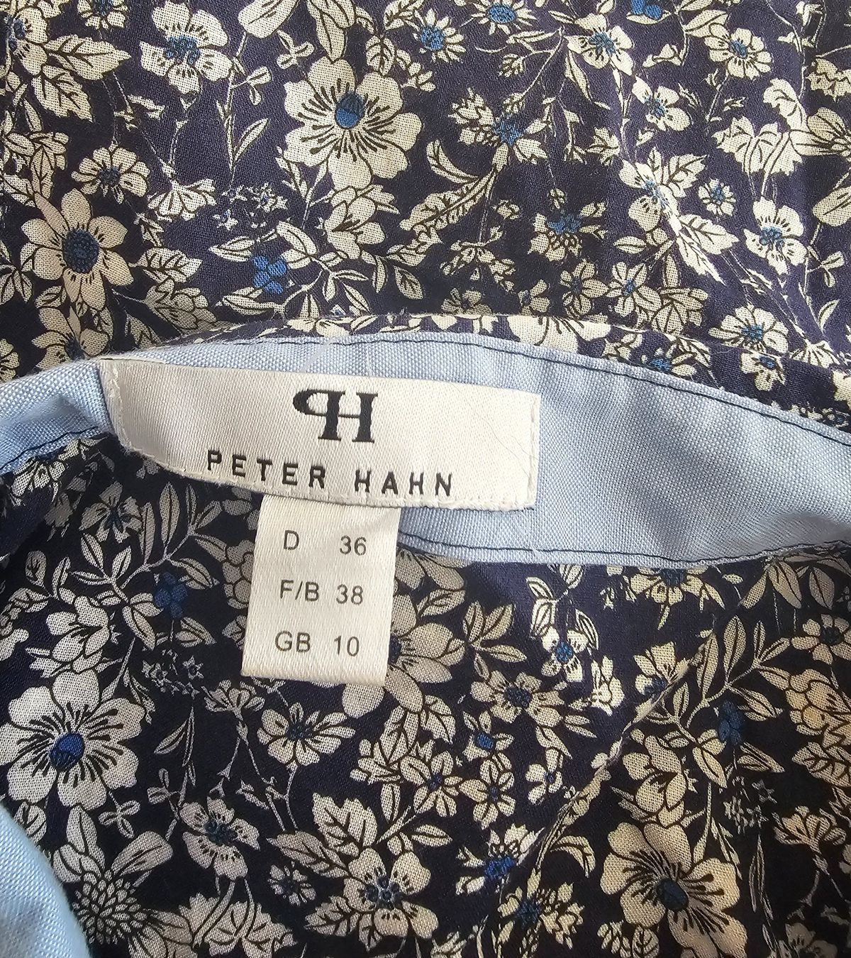 Peter Hahn Lotti di vestiti: 2 Baumwoll Blusen Peter Hahn Gr. 36 – Usato da Füllinsdorf venduto da Sunnebliemli7 8