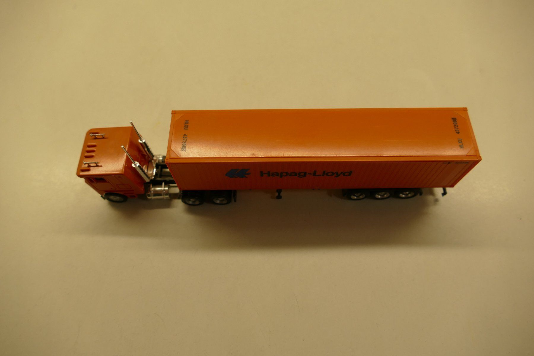 Modellini di ferrovie: Spur H0: US Container-Truck Hapag-Lloyd – Nuovo (secondo la descrizione) da Niederhasli venduto da rail-duerst 4