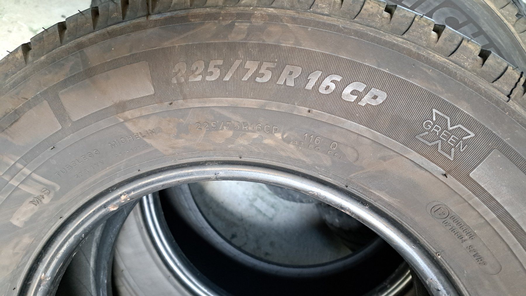 Pneus & Roues: Pneu – D'occasion à Eschlikon TG par ambus75 3