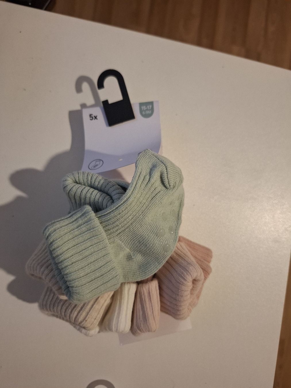 C&A Calze per bambini: Baby Socken Neu – Nuovo e nell'imballaggio originale da Zürich venduto da suk_g6hp 1