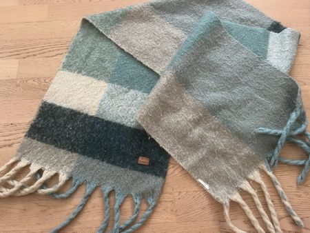 Pepe Jeans Scarf Blue Green Checkered good condition