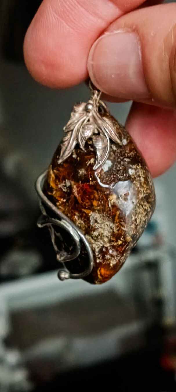 Ciondoli: Baltic Amber "Slag" Pendant in Sterling Silver Mount – Nuovo (secondo la descrizione) da Zürich venduto da cat_9cvz 1