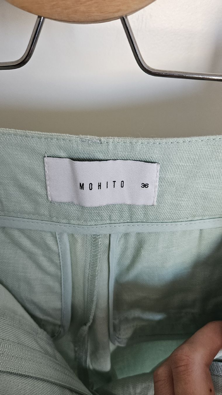 Pantaloni: Linen shorts, size 36 – Usato da Zürich venduto da kri_72l9 2