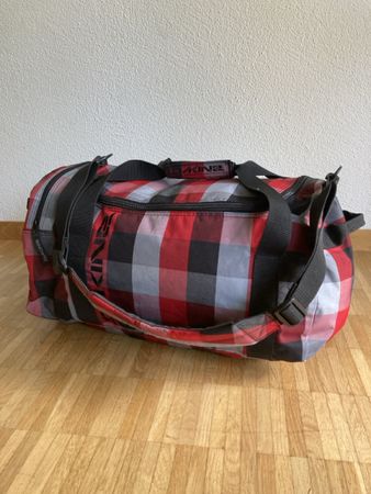 DAKINE Duffel 40 L neuwertig Sporttasche Reisetasche