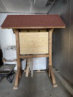 Panneau bois avec toit  artisanal, Betrieb Vorstellung Wand 