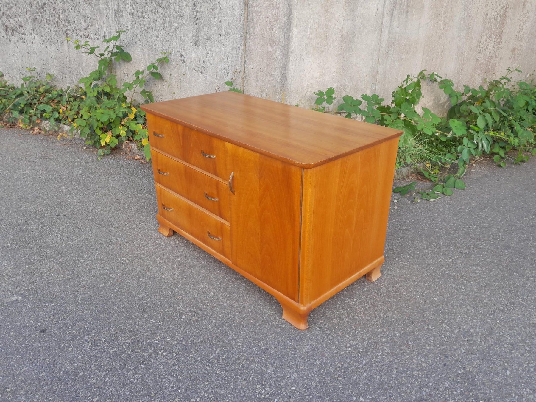 Kommoden: Vintage Kommode / Möbel / Sideboard – Gebraucht aus Männedorf von Bel-view 4