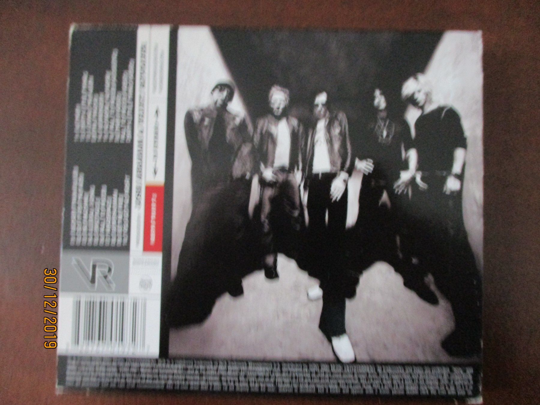 CDs: Velvet Revolver-  Contraband – Gebraucht aus Liestal von Disc-Point 1