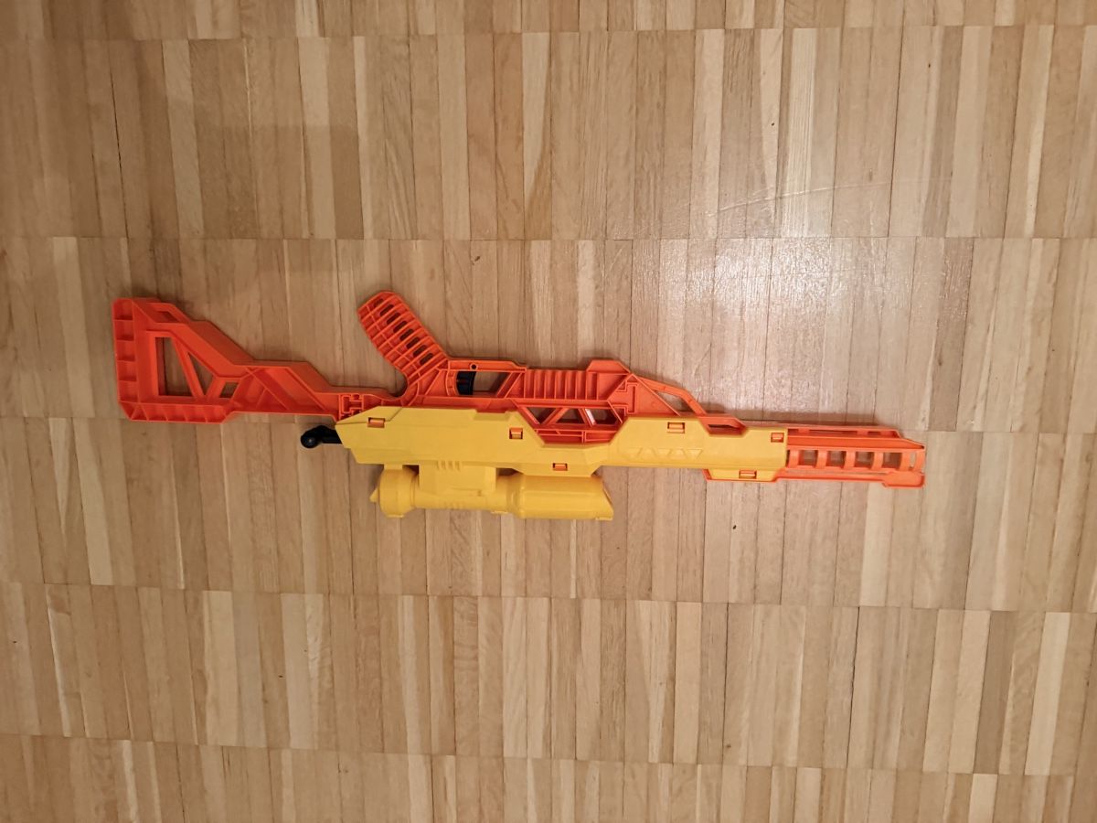 Nerf Spielzeuge: Nerf Set gut erhaltene – Gebraucht aus Pfeffingen von hai_9k7w 2
