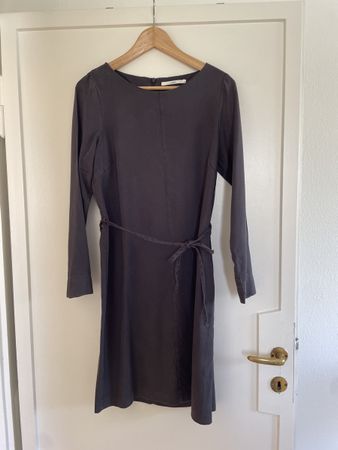 Elegantes Kleid mit Bindegürtel Lanius Gr. 38