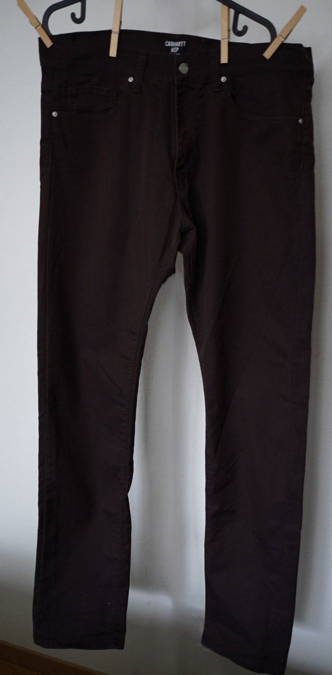 Carhartt Hosen: Pantalon Carhartt WIP, taille 34/34 – Neu (gemäss Beschreibung) aus Grand-Lancy von Morriganne