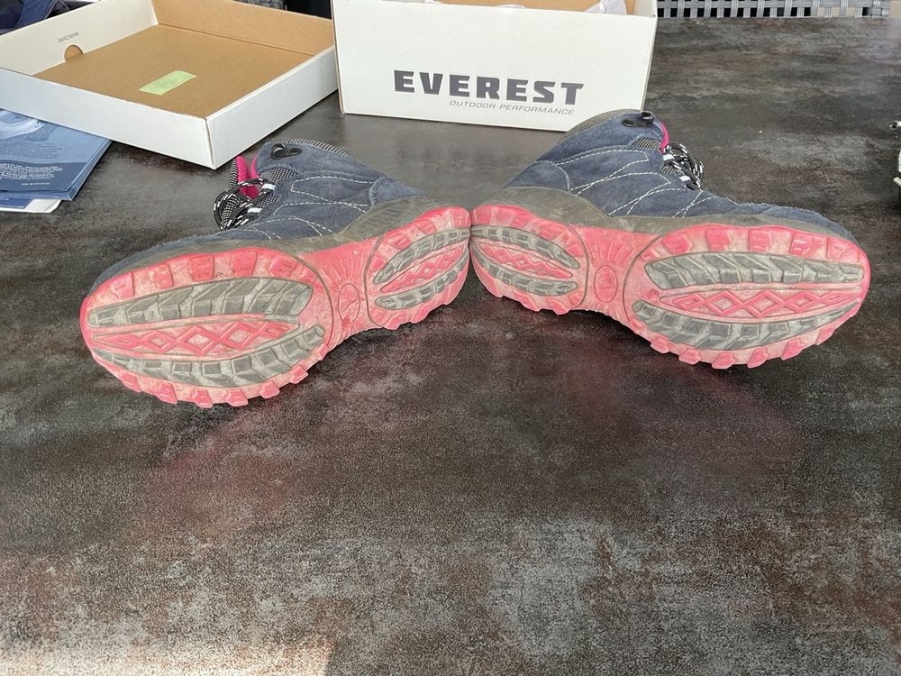 Everest Chaussures hommes: Chaussures de marche Everest taille 31 - En bon état! – D'occasion à Cressier FR par M-I-M 2