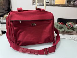 Rote Roncato-Tasche, perfekt für Reisen