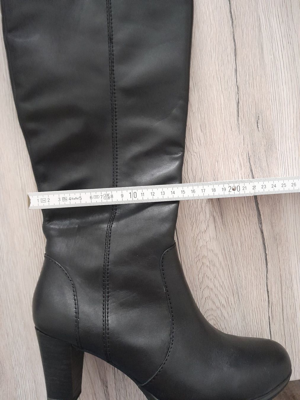 Damenschuhe: Lederstiefel Damen schwarz – Gebraucht aus Zürich von Sustainability 4
