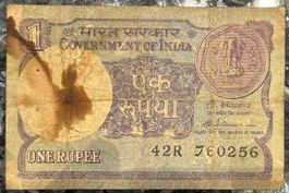 Seltene 1 Rupie Indien Banknote von 1938 mit Wasserschaden