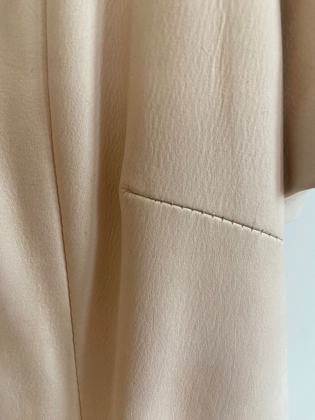 Burberry Vestiti: Burberry - Lederkleid, Gr. 38, puderfarben – Usato da Zürich venduto da Johanna028 5