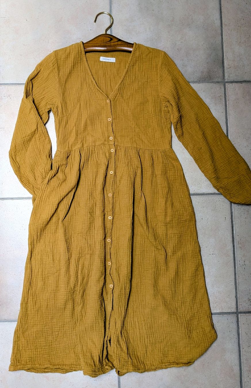Twothirds Vestiti: Robe Twothirds moutarde - taille M – Usato da Euseigne venduto da Barbichette