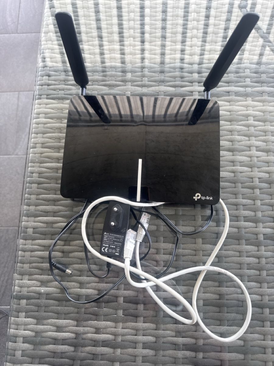 TP-Link Modems & Routeurs: TP-Link Router Modell TL-MR6400 gebraucht mit Netzteil – D'occasion à Niedergösgen par bek_w6hm 5