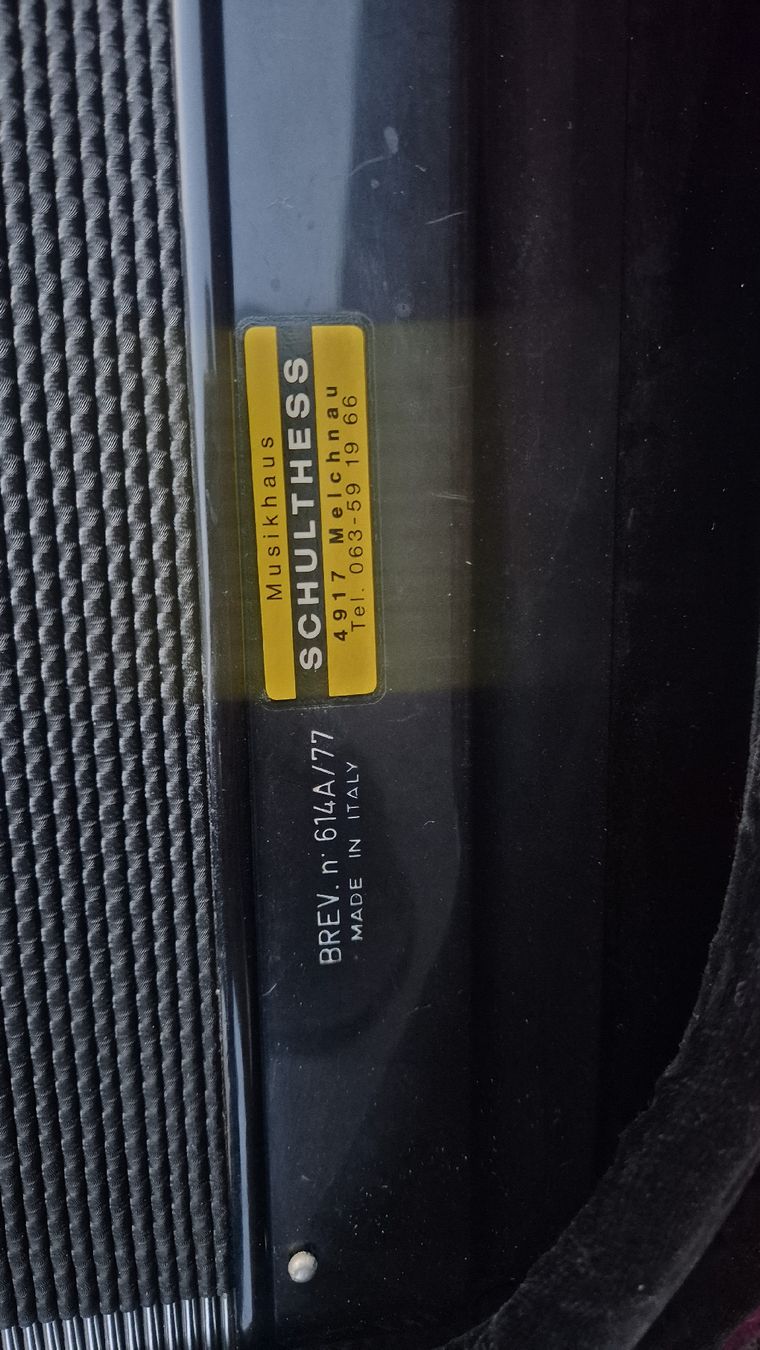 Strumenti musicali: Crucianelli Magicvox elektro Akkordeon – Usato da Rämismühle venduto da beni0010 4