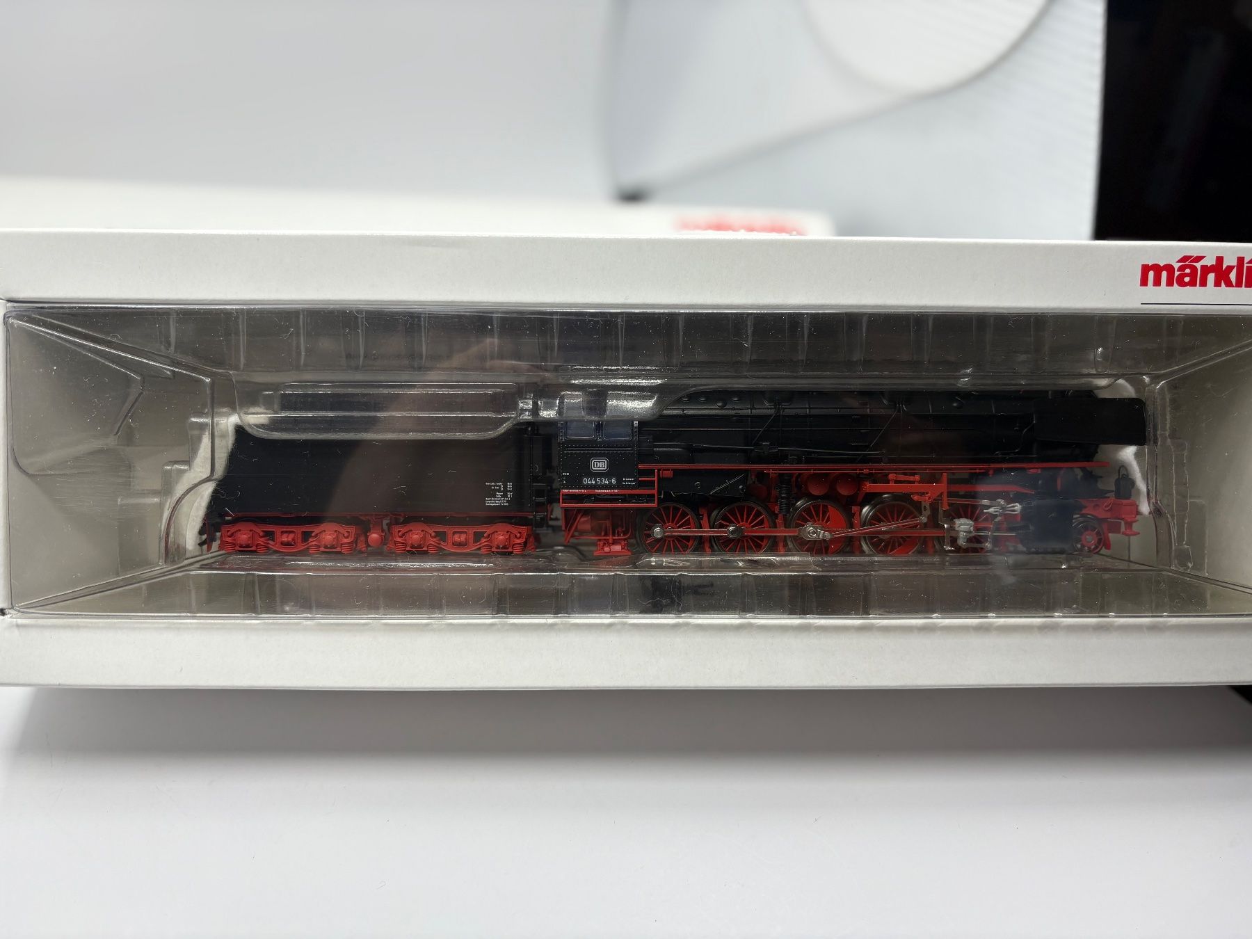 Märklin Modelleisenbahnen: Märklin DB BR 044 534-6 1/D/0 Dampf Digital HO – Neu und originalverpackt aus Forch von Hanimann-Robinson 4