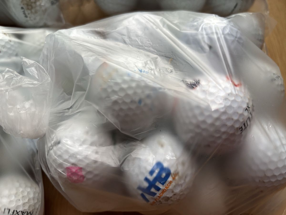 Bälle: Golfbälle – Gebraucht aus Zürich von ConnieS01 1