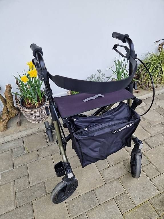 Gehhilfen: Rollator für Aussenbereich – Gebraucht aus Berikon von Belleisa03