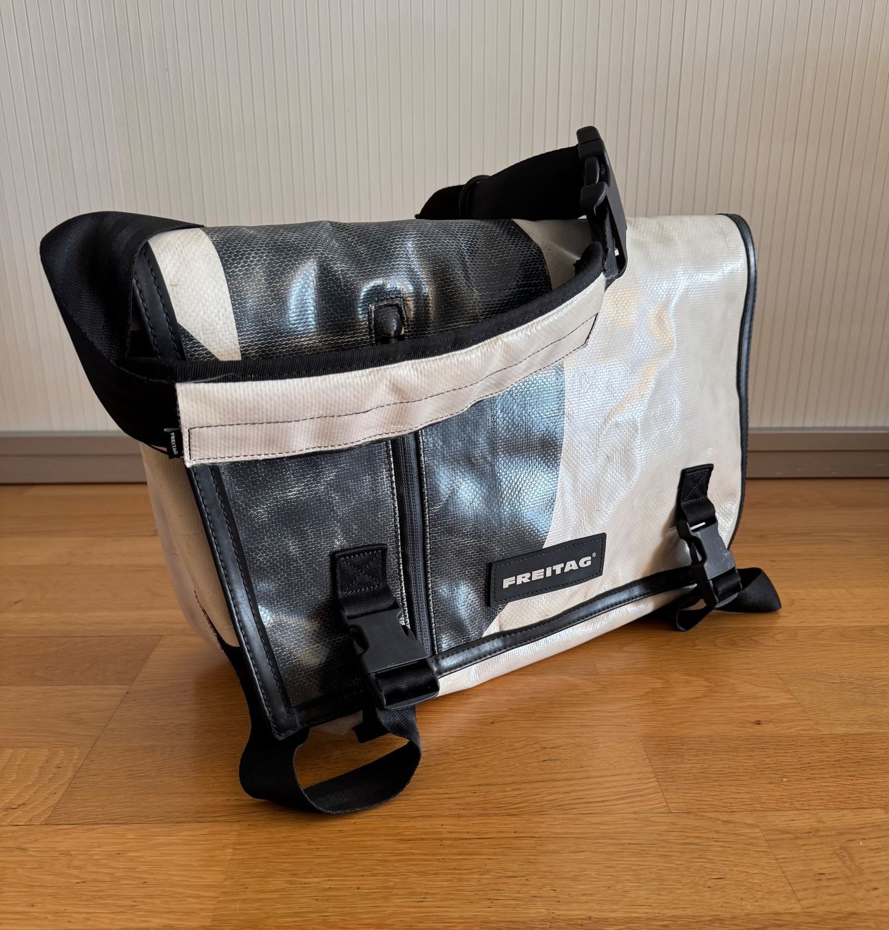 Freitag Taschen: FREITAG Tasche F17 JOE – Gebraucht aus Bern von Mimmo00 1