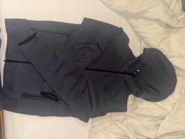 Nike Tech Fleece Hoodie Grösse S, anthrazit