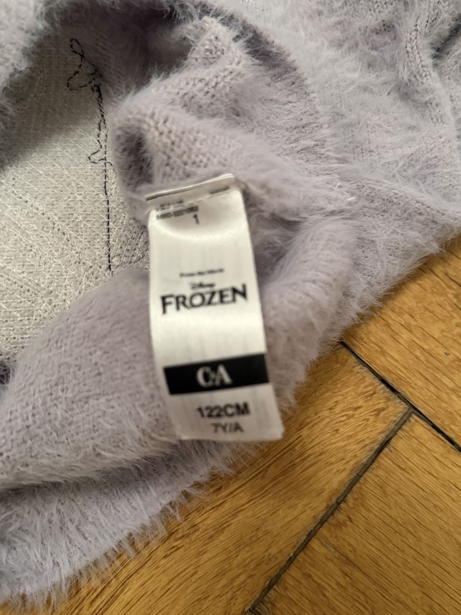 C&A Pullover & Sweatshirts: Pullover Frozen Elsa pailletten C&A Grösse 110 – Gebraucht aus Bern von Elisa64 2