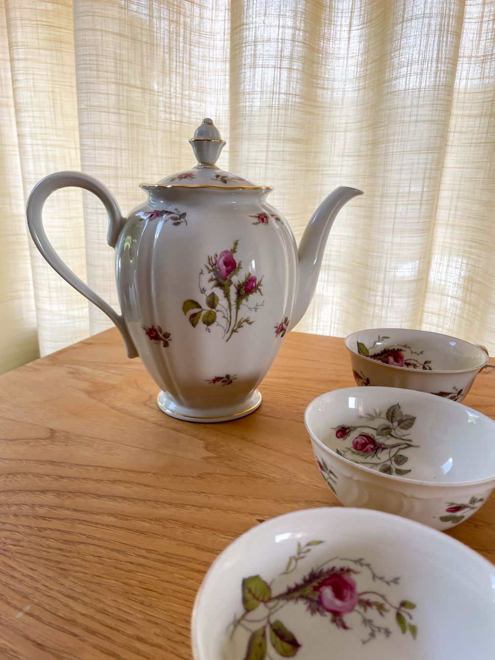 Set di piatti: Kaffeeservice Bavaria Elfenbein Moosrose – Usato da Zofingen venduto da angito 2