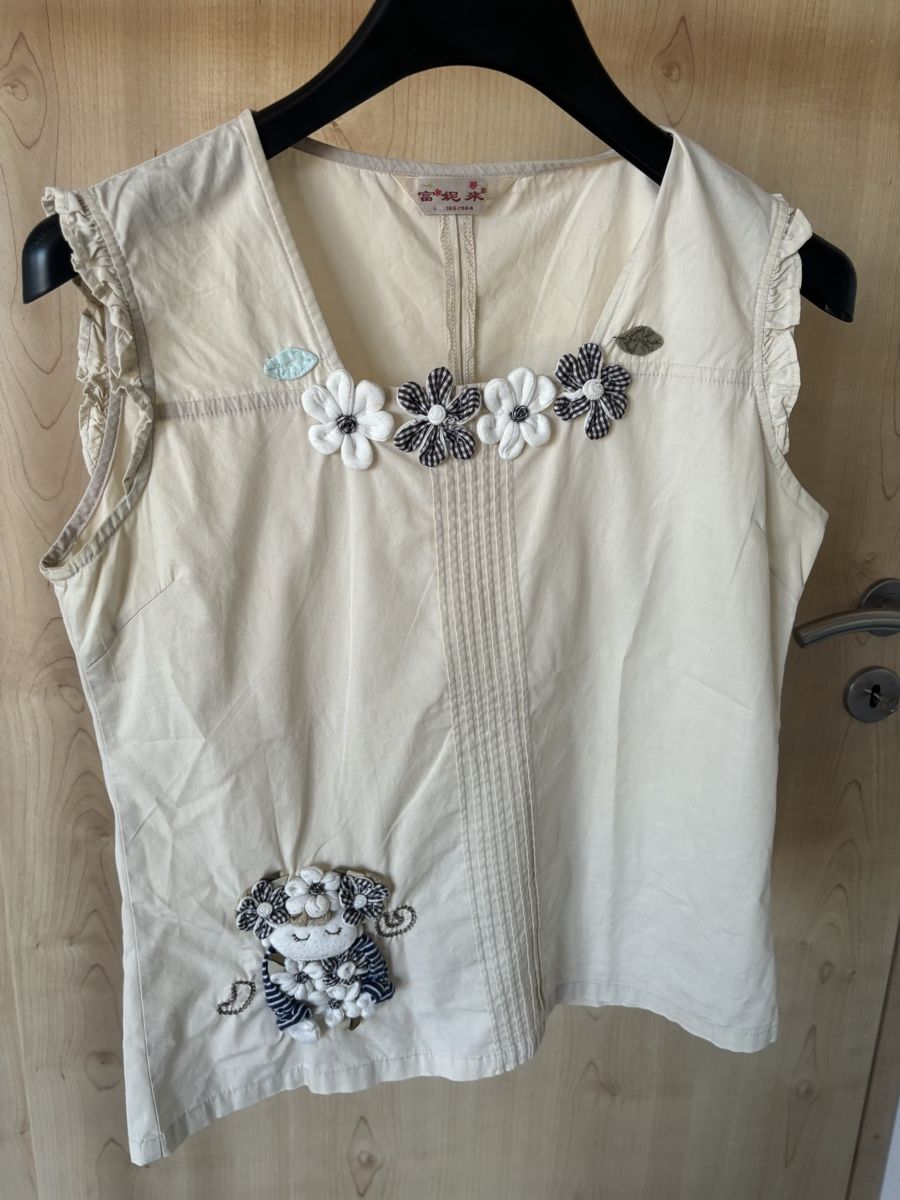 Top: S_gorgeous design_rarely worn – Usato da St-George venduto da elena27